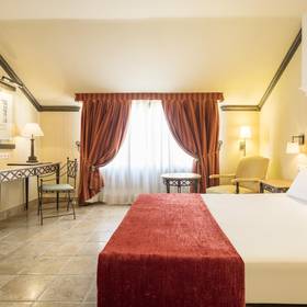 Double room ilunion mérida palace Hotel ILUNION Mérida Palace Double room ilunion mérida palace Hotel ILUNION Mérida Palace